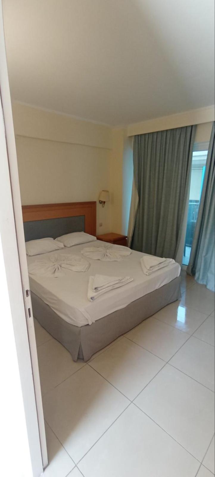 Bristol Sea View Aparthotel