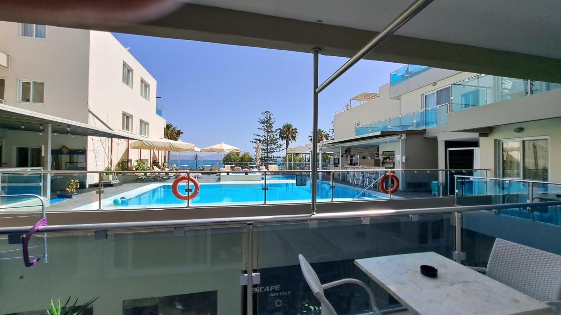 Aparthotel Bristol Sea View 2*